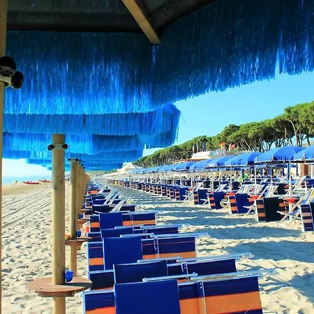 Pinetina 3 Vacanza * Пинето