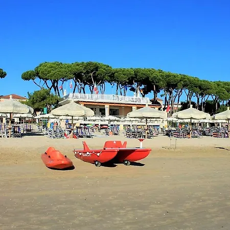 Apartament Pinetina 3 Vacanza