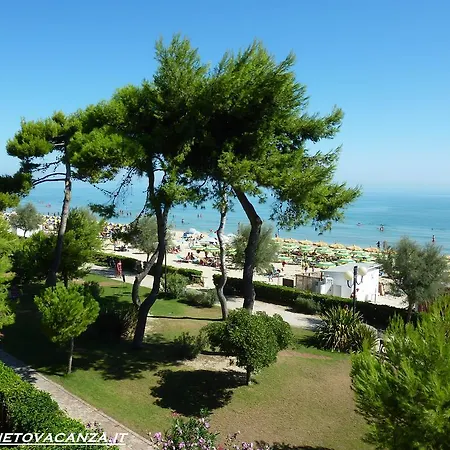 Apartment Pinetina 3 Vacanza